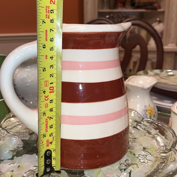 Beautiful Porcelain Pitcher 7” 🌸 perfect condition! - Picture 5 of 5
